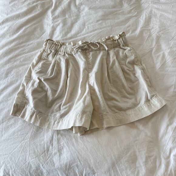 Uniqlo Paper Bag Waist Pull-On Shorts Cream Size S High Rise Casual Lightweight - Picture 1 of 4
